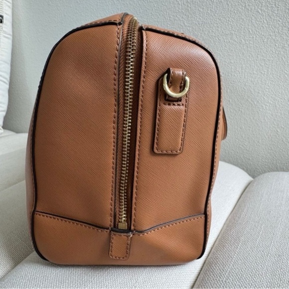 Tory Burch Tan and White Satchel - Picture 9 of 12